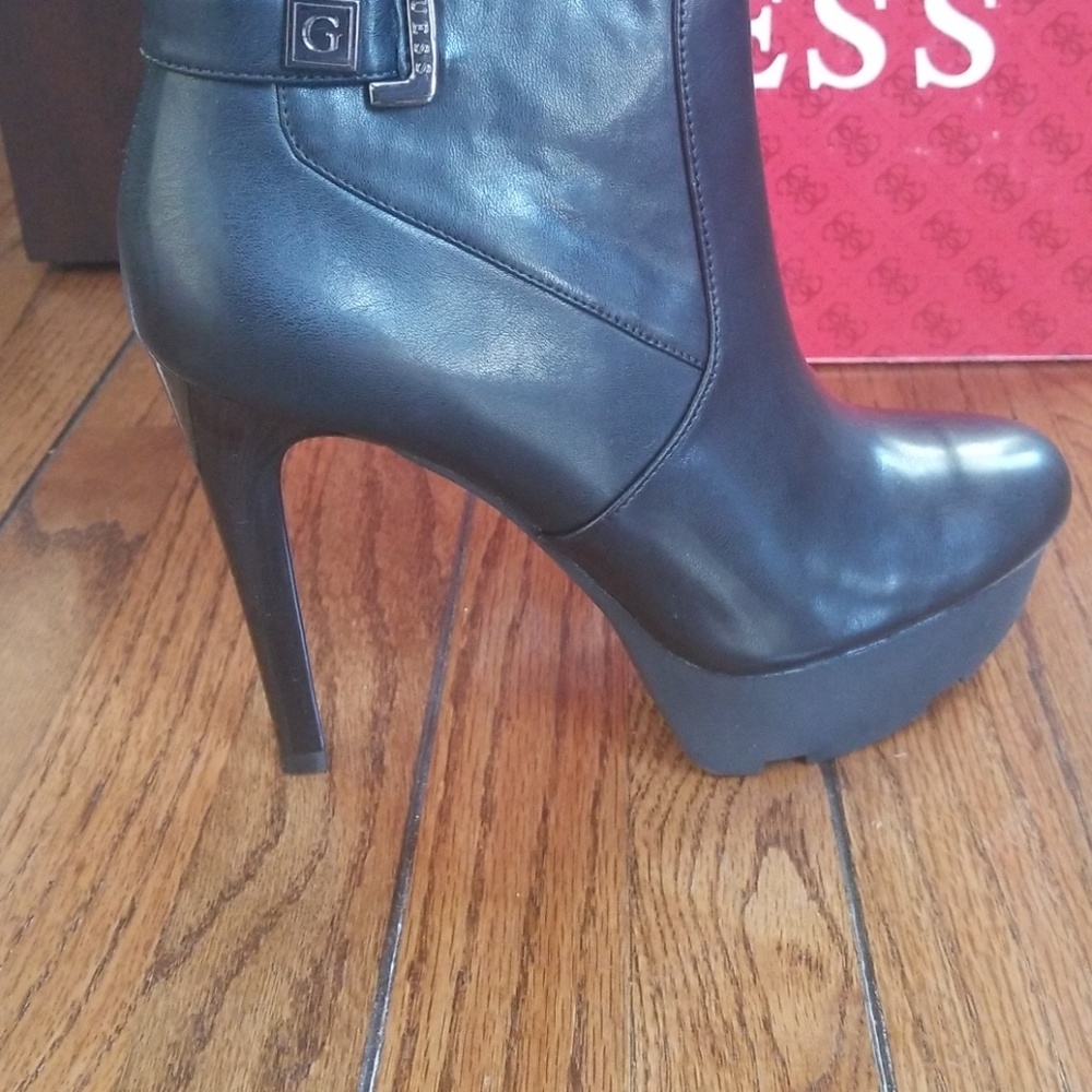 GUESS Boots - Picture 2 of 6